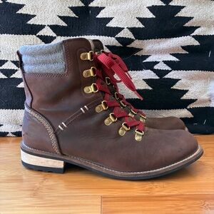 Kodiak Surrey II Leather Lace-Up Women's Boots waterproof insulated adventurer